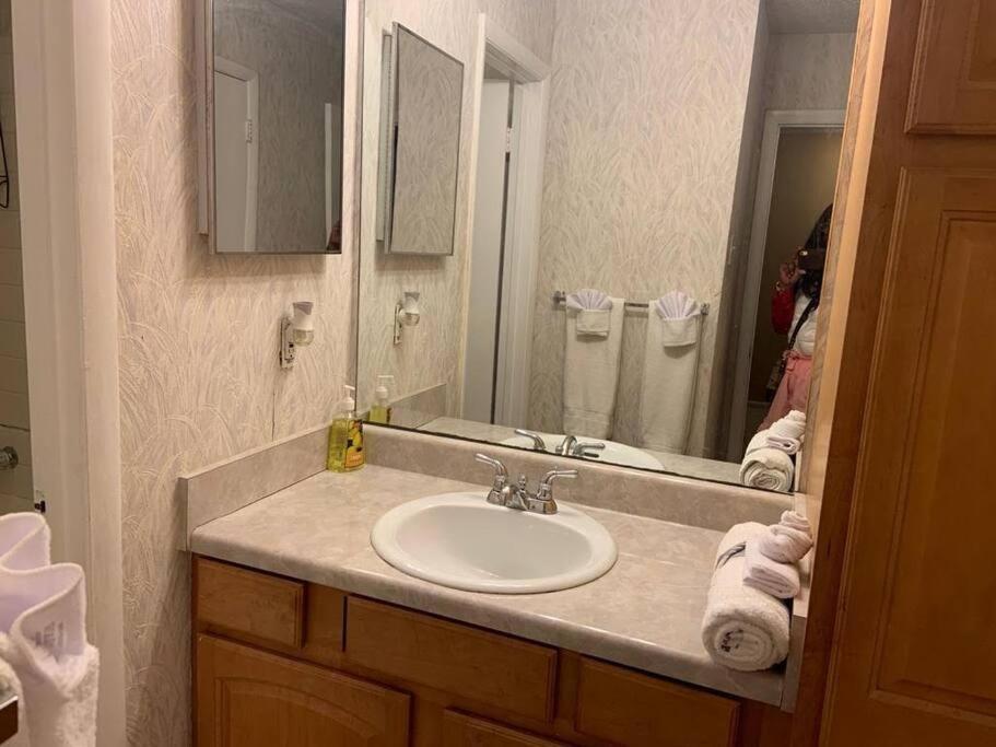 #2br Cozy - Mins To Historic Stm Amusement Park! Villa