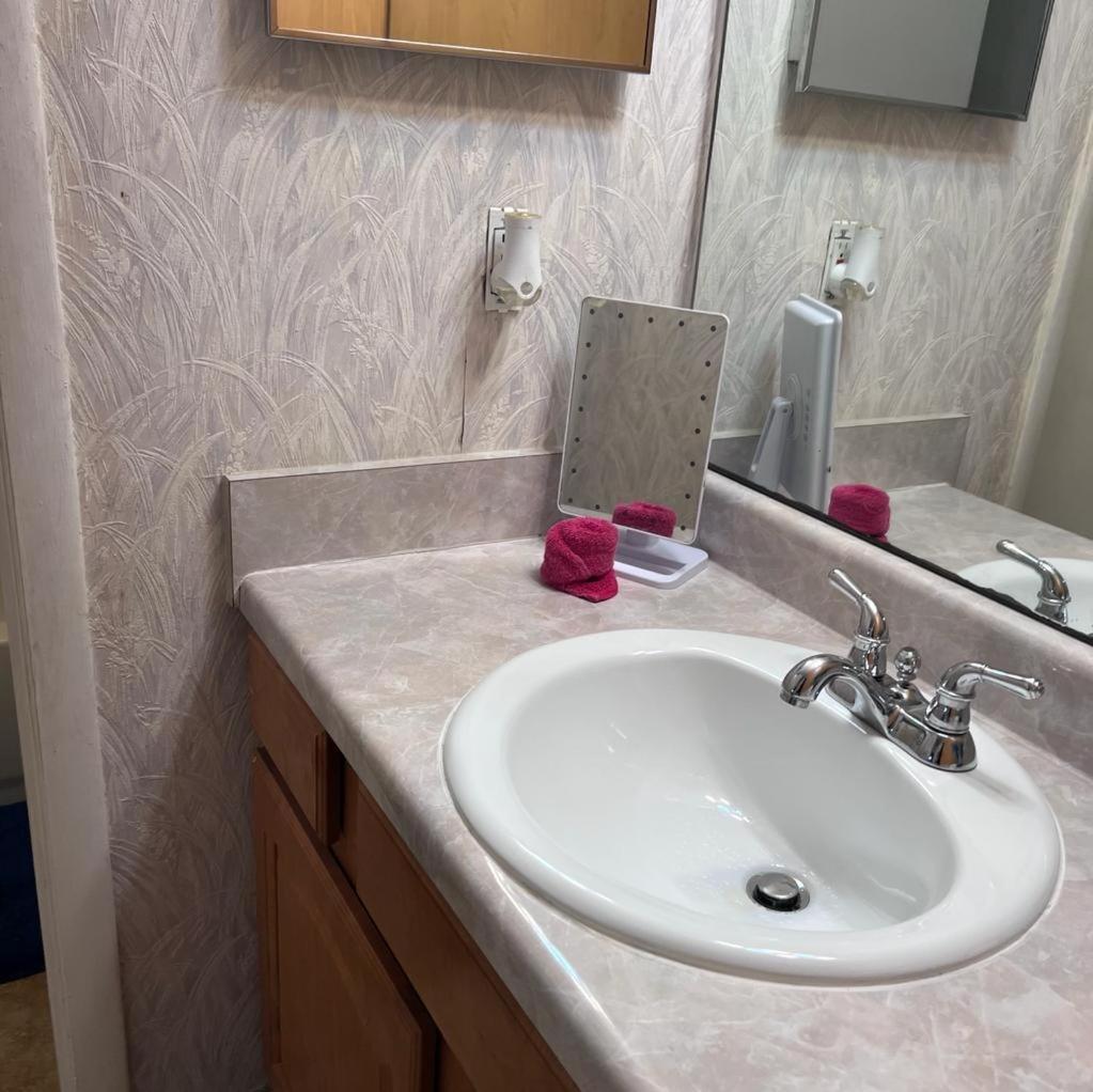 #2br Cozy - Mins To Historic Stm Amusement Park! Villa