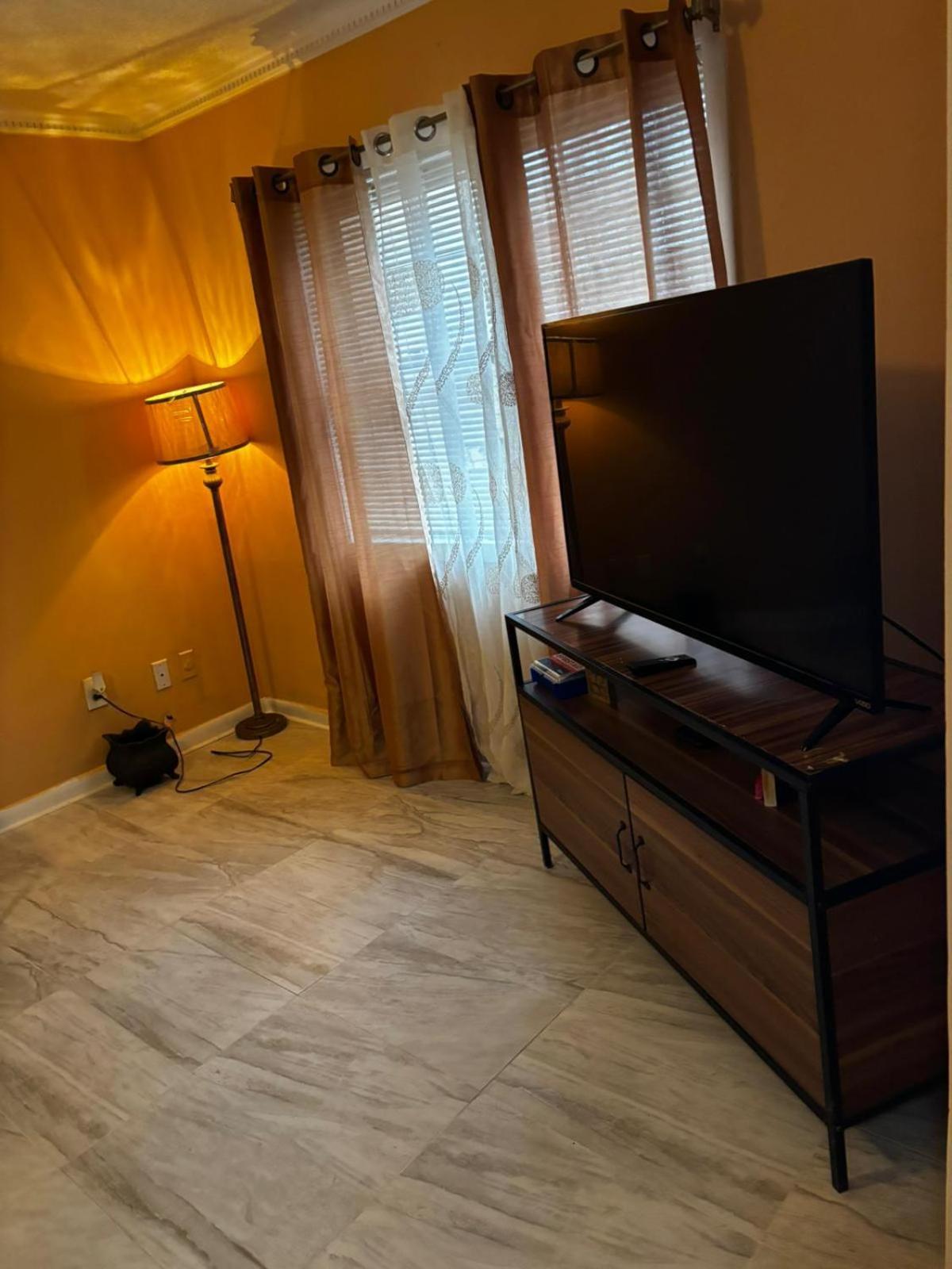 #2br Cozy - Mins To Historic Stm Amusement Park! * Stone Mountain